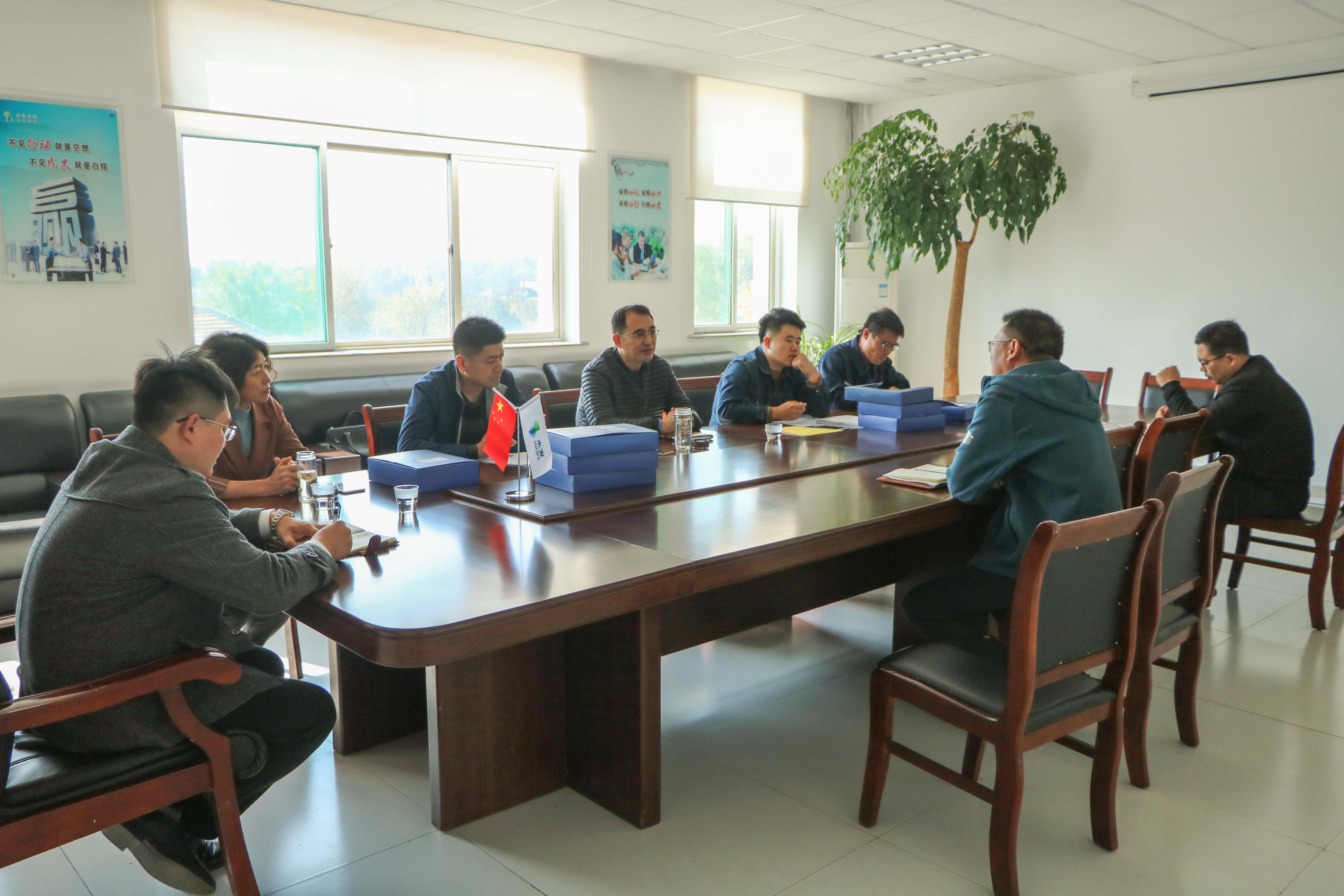 1540888903167355.jpg 1540888903167355.jpg